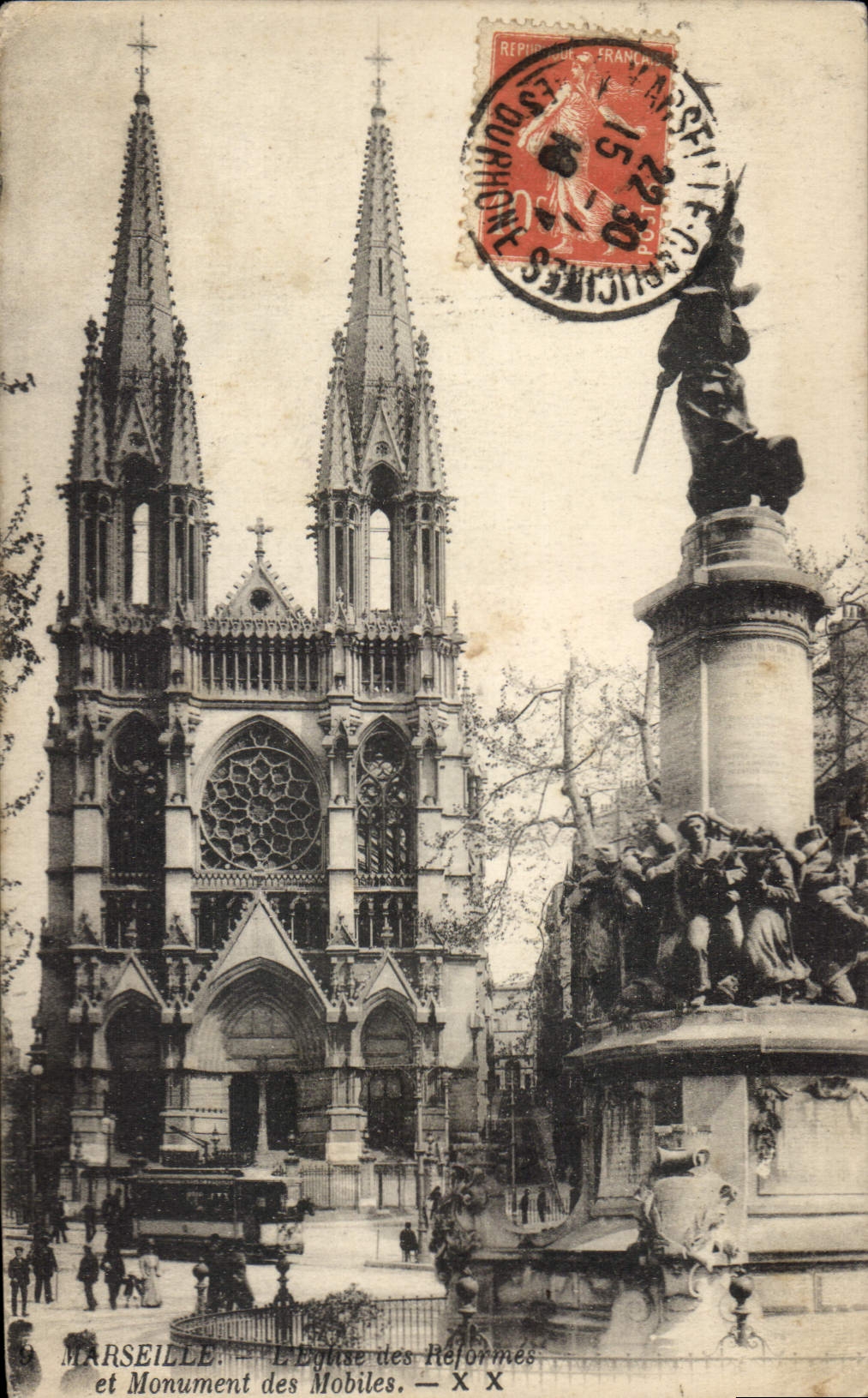 CPA Marseille L'Eglise des Reformes et Monument des Mobiles 