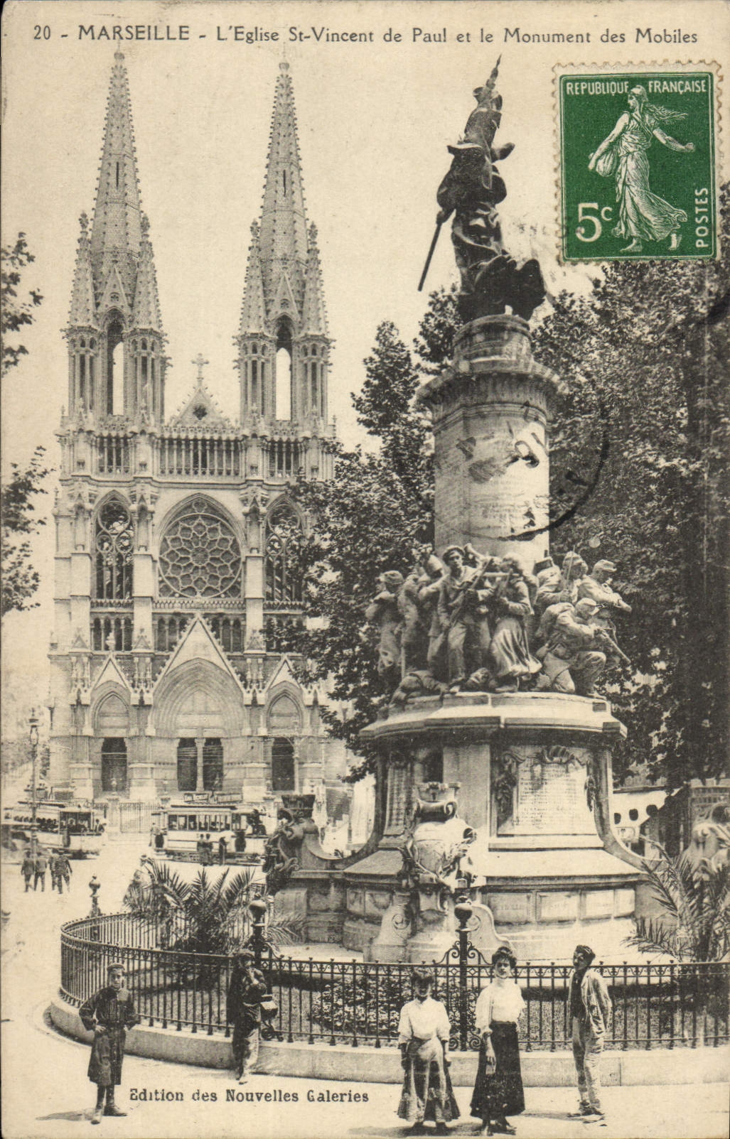 CPA Marseille L'Eglise St Vincent de Paul et le Monument des Mobiles 