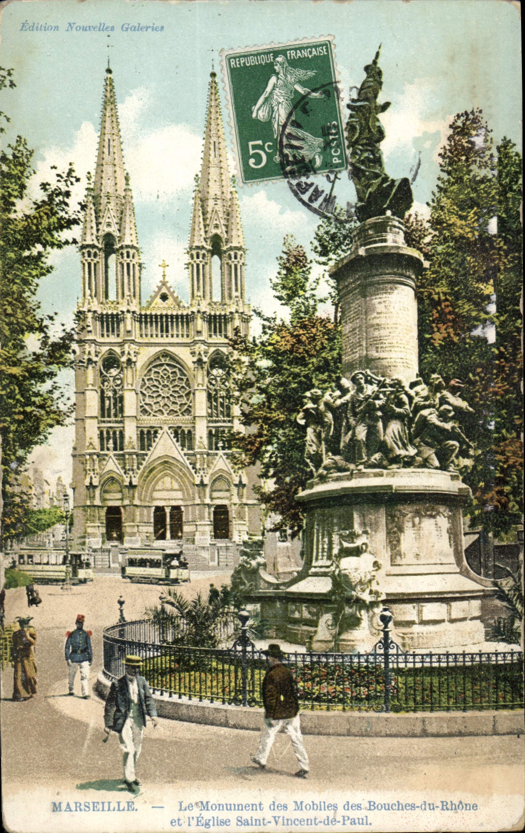 CPA Marseille Le Monument des Mobiles des Bouches du Rhone et l'Eglise Saint Vincent de Paul 