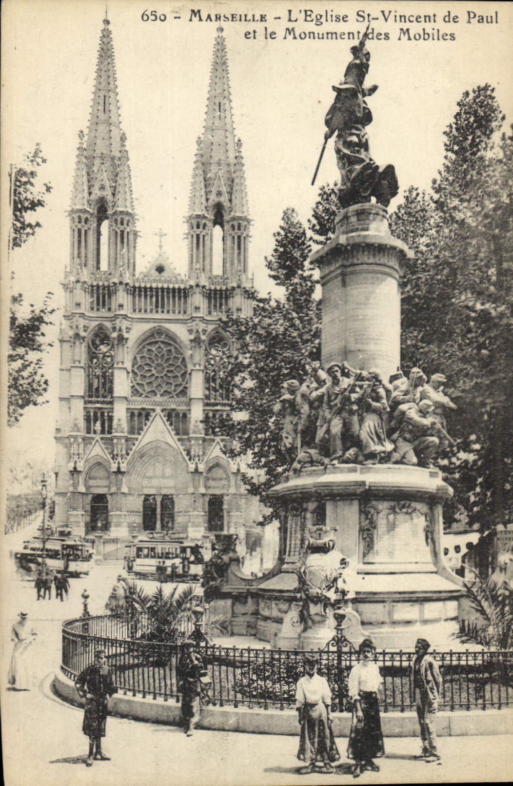 CPA Marseille L'Eglise St Vincent de Paul et le Monument des Mobiles 