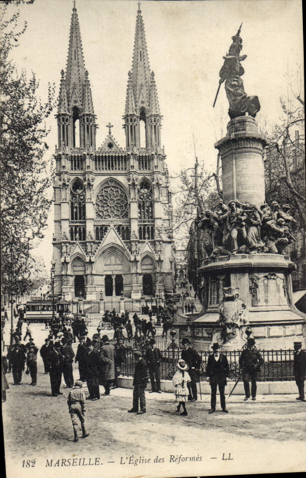 CPA Marseille L'Eglise des Reformes 
