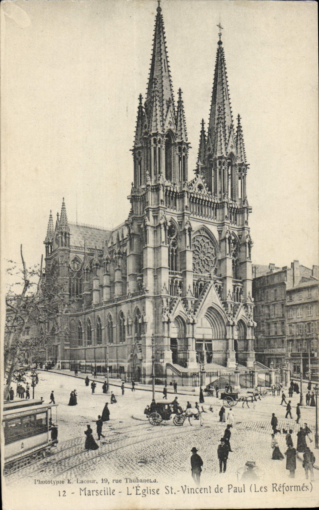 CPA Marseille L'Eglise St Vincent de Paul Les Reformes 