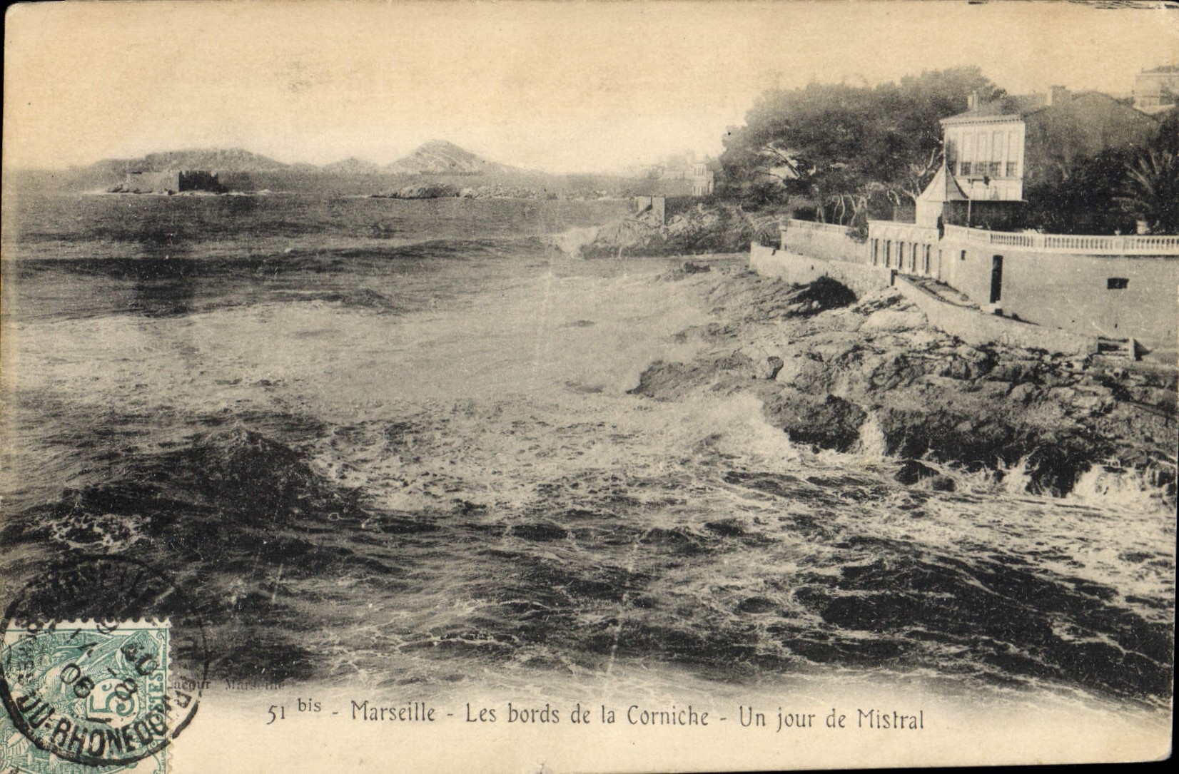 CPA Marseille Les bords de la Corniche un jour de Mistral 