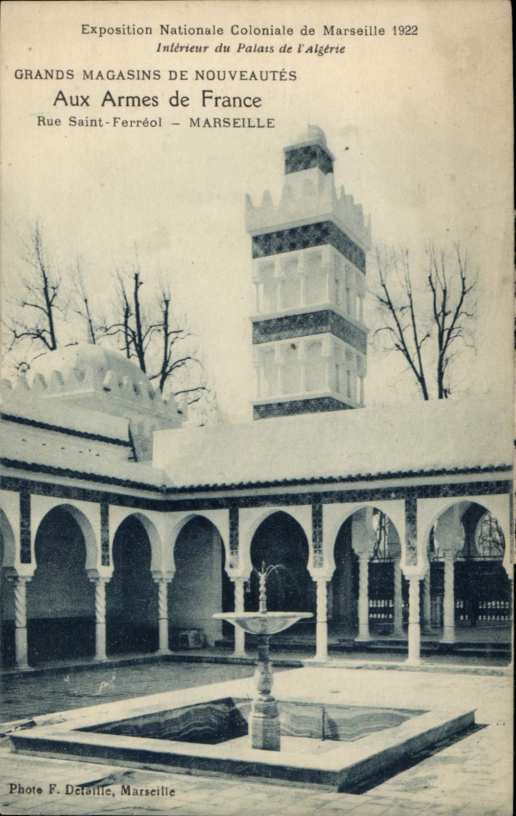 CPA Exposition Nationale Coloniale de Marseille Interieur du Palais de l'Algerie Grands Magazins de