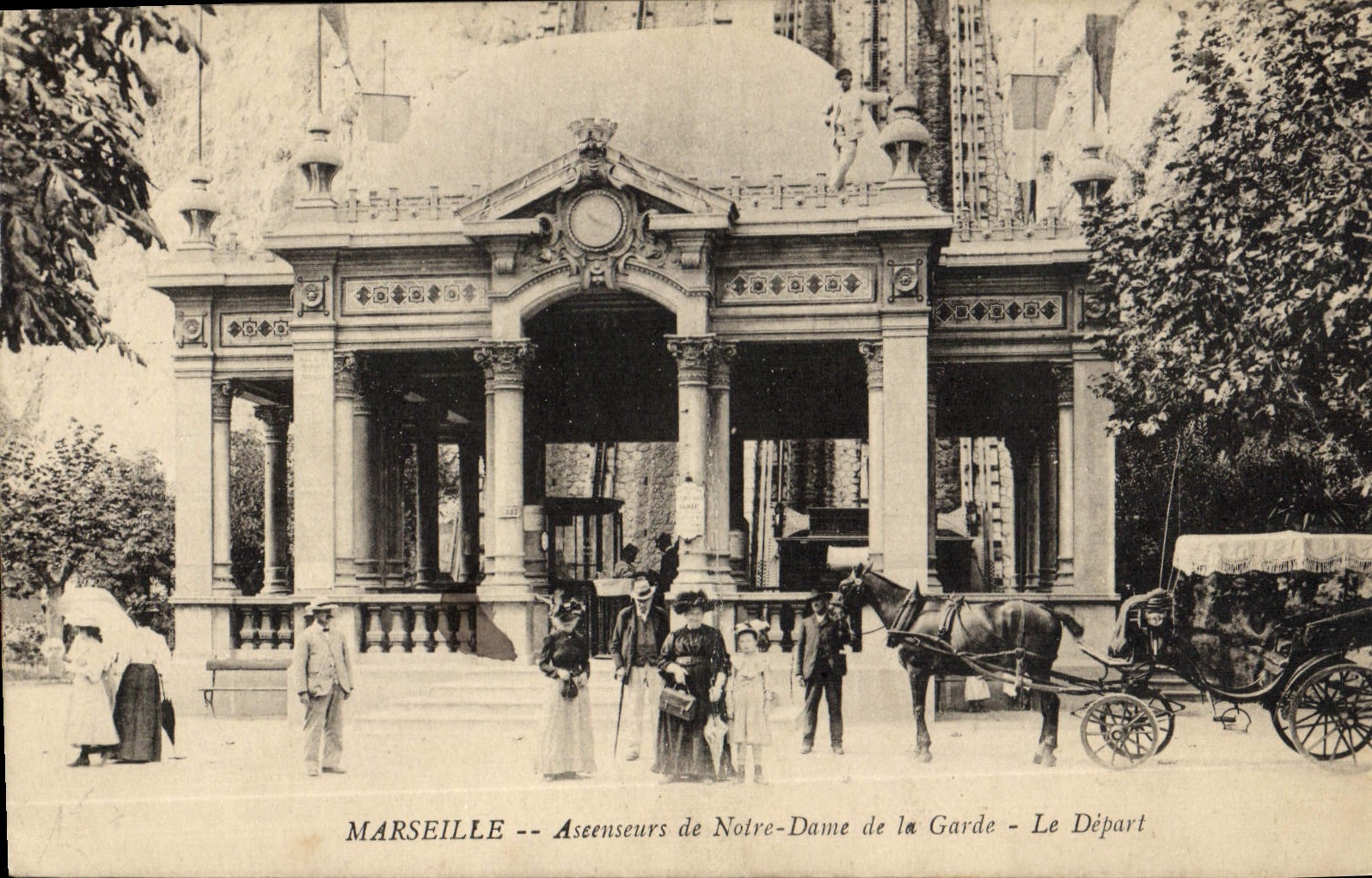 CPA Marseille Asenseurs de Notre Dame de la Garde Le Depart 