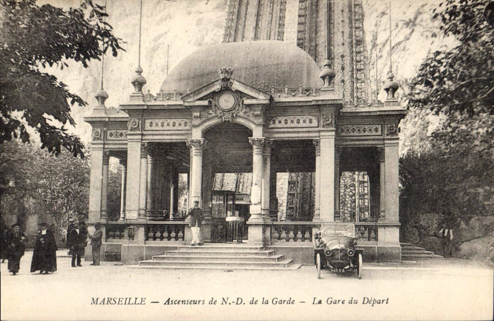 CPA Marseille Ascenseurs de N D de la Garde La Gare du Depart 