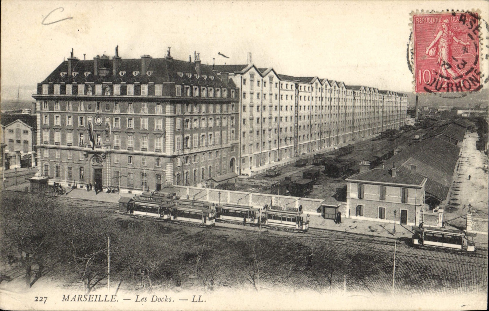 CPA Marseille Les Docks 