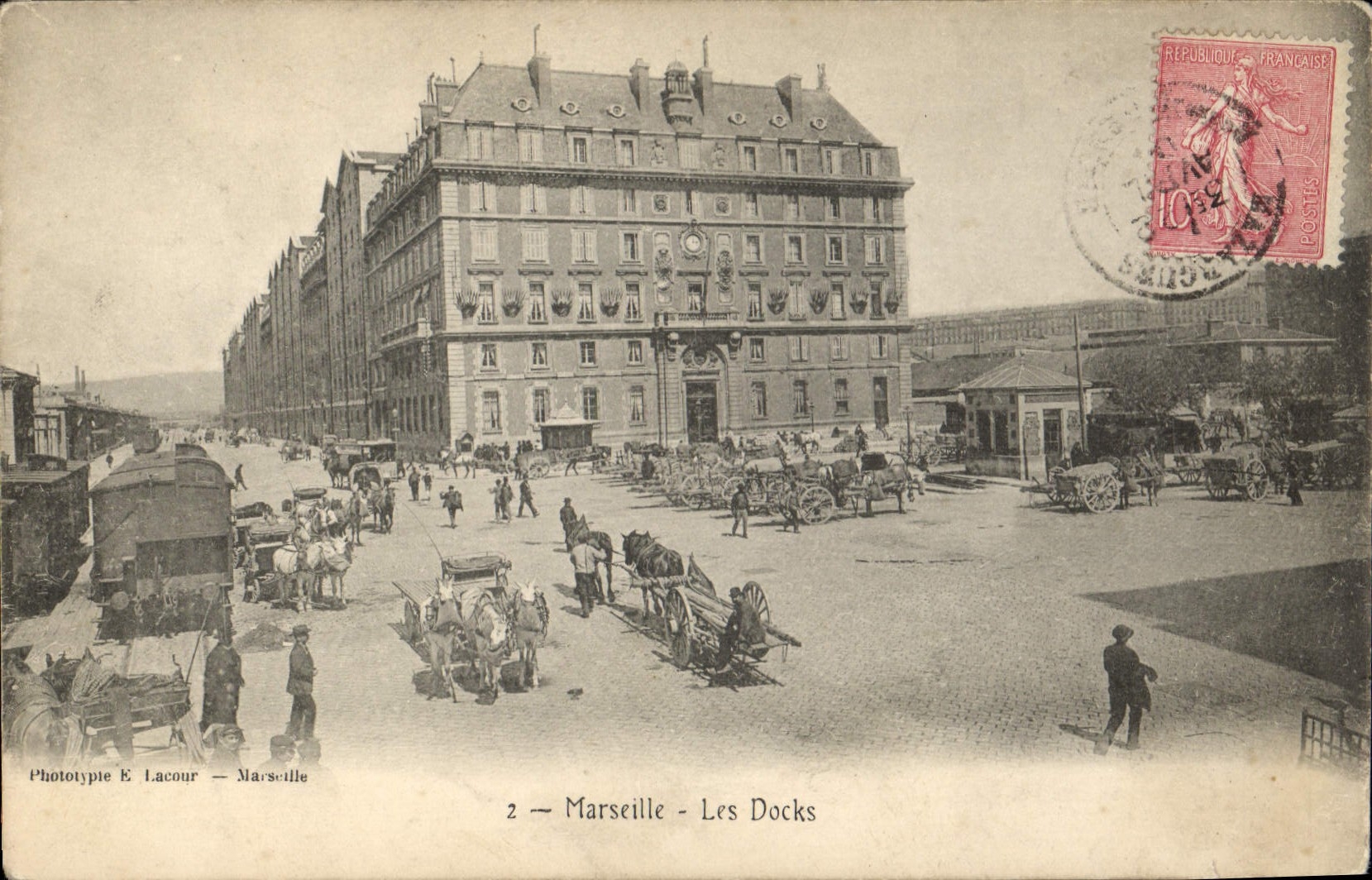 CPA Marseille Les Docks 