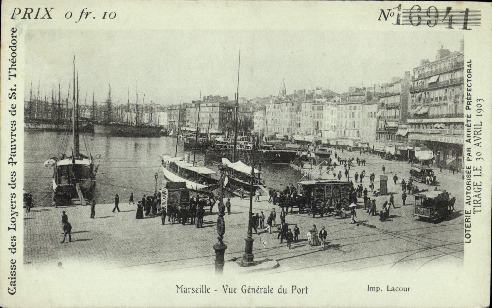 CPA Marseille Vue Generale du Port Bateaux