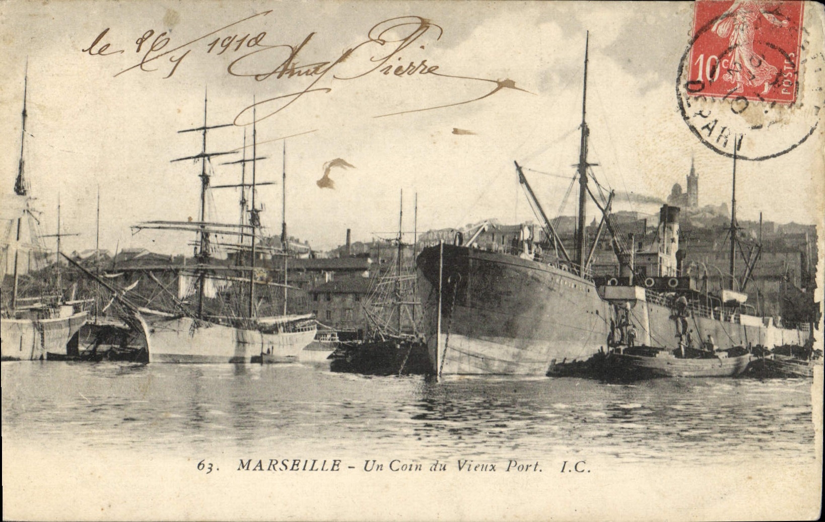 CPA Marseille Un Coin du Vieux Port 