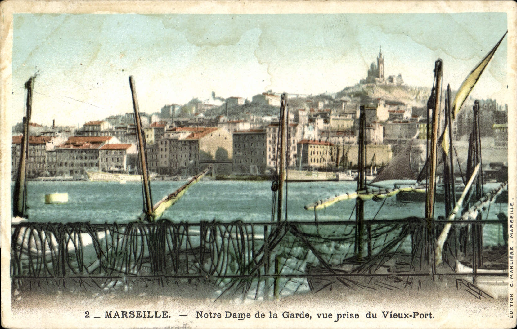 CPA Marseille Notre Dame de la Garde vue prise du Vieux Port 