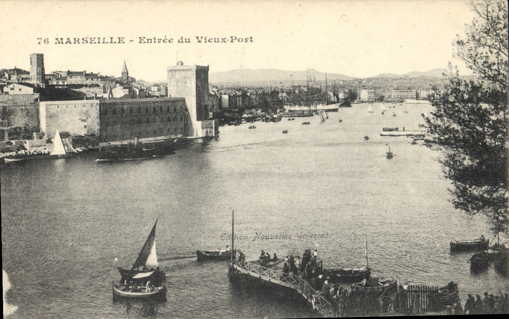 CPA Marseille Entree du Vieux Port 