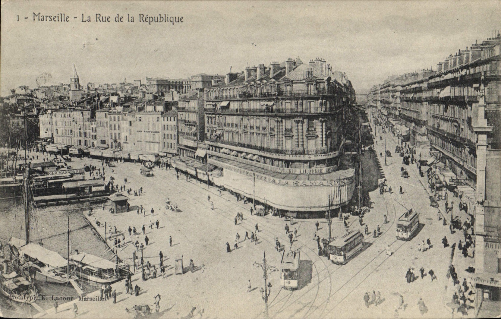 CPA Marseille La Rue de la Republique 