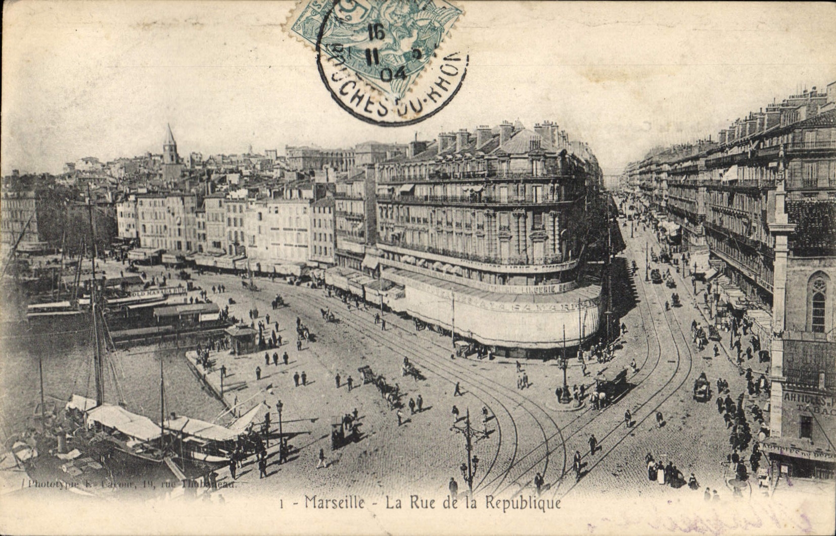 CPA Marseille La Rue de la Republique 