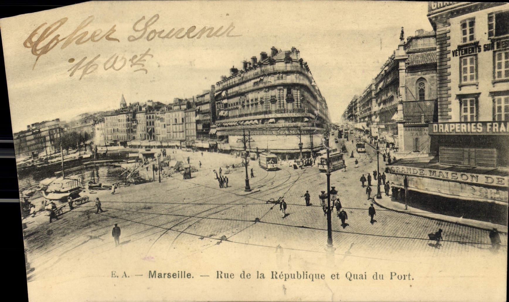 CPA Marseille Rue de la Republique et Quai du Port 