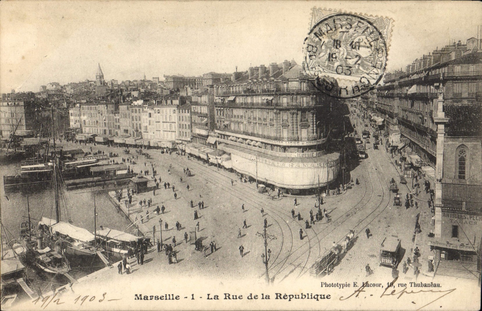 CPA Marseille La Rue de la Republique 