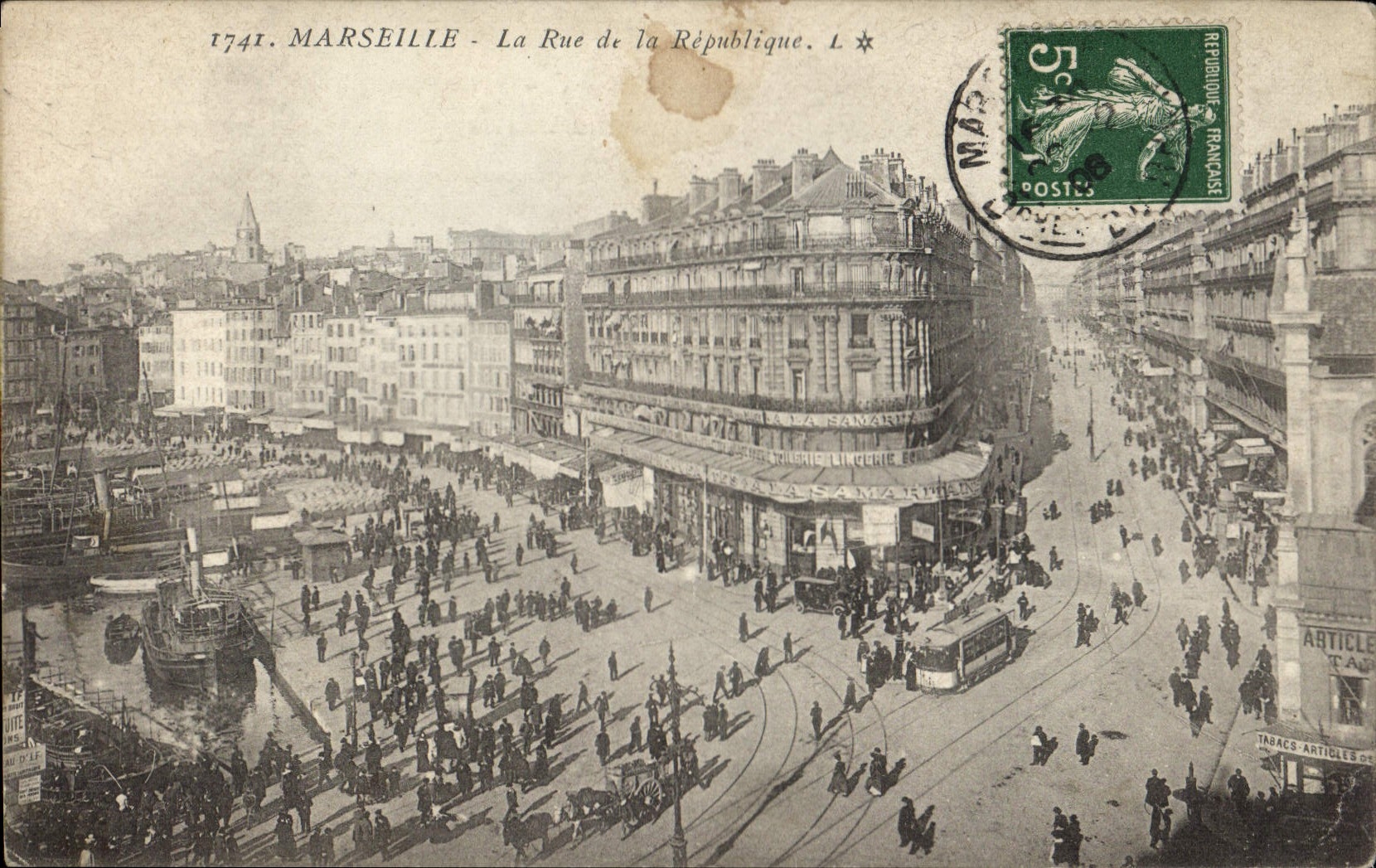 CPA Marseille La Rue de la Republique 