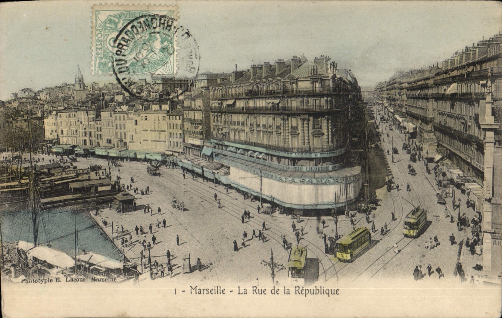 CPA Marseille La Rue de la Republique 