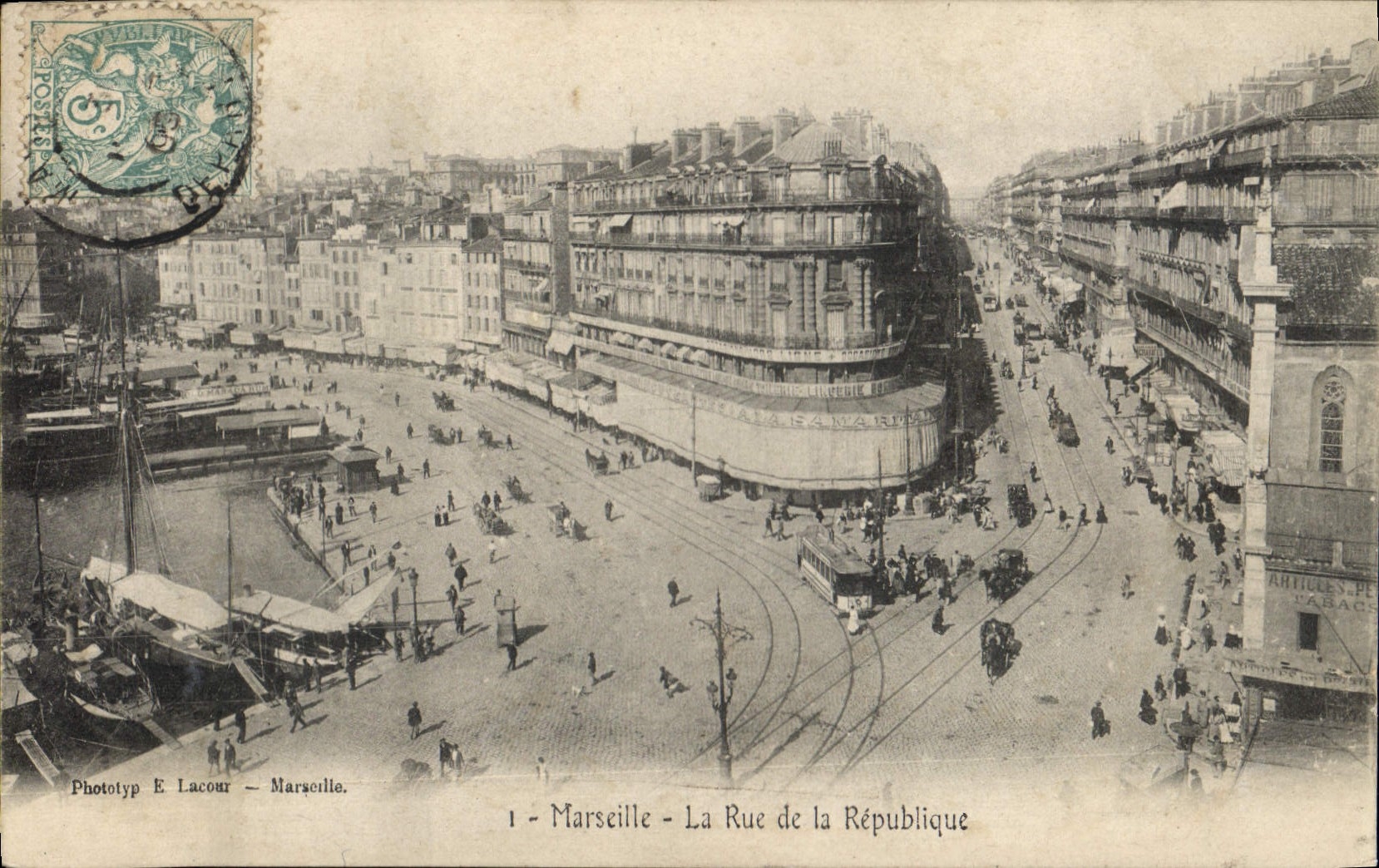 CPA Marseille La Rue de la Republique 
