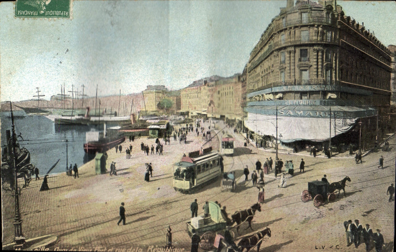 CPA Marseille Quai du Vieux Port et rue de la Republique