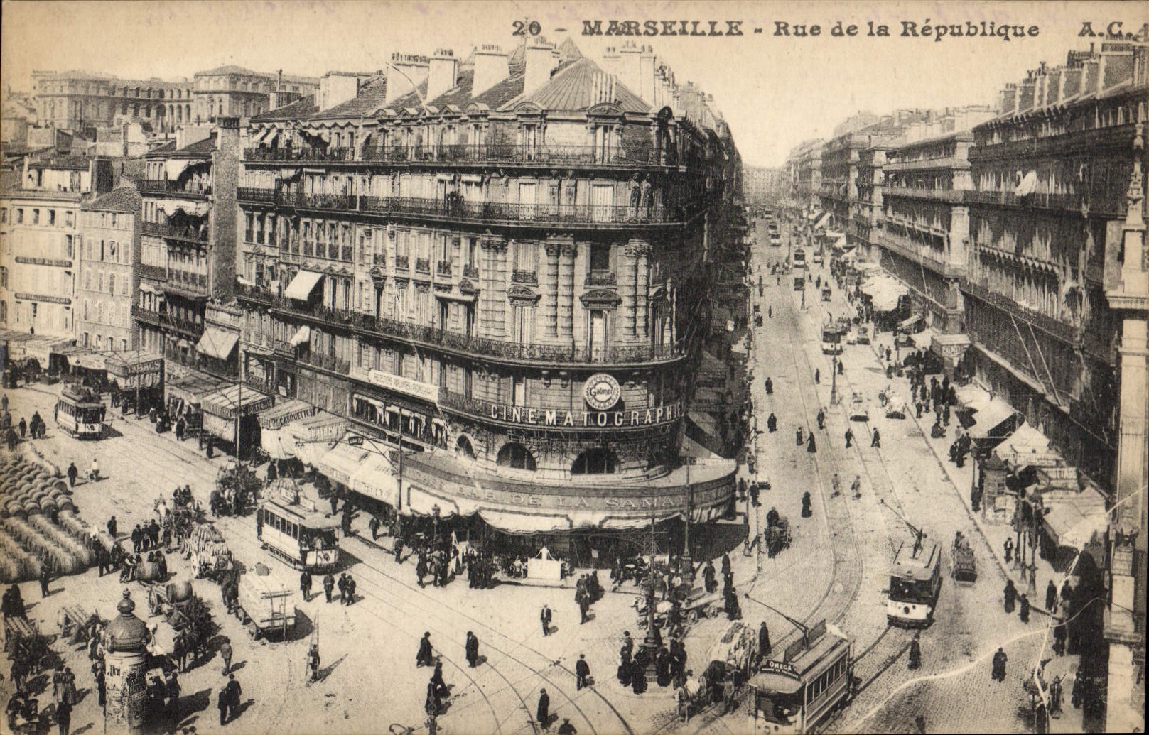 CPA Marseille rue de la Republique 