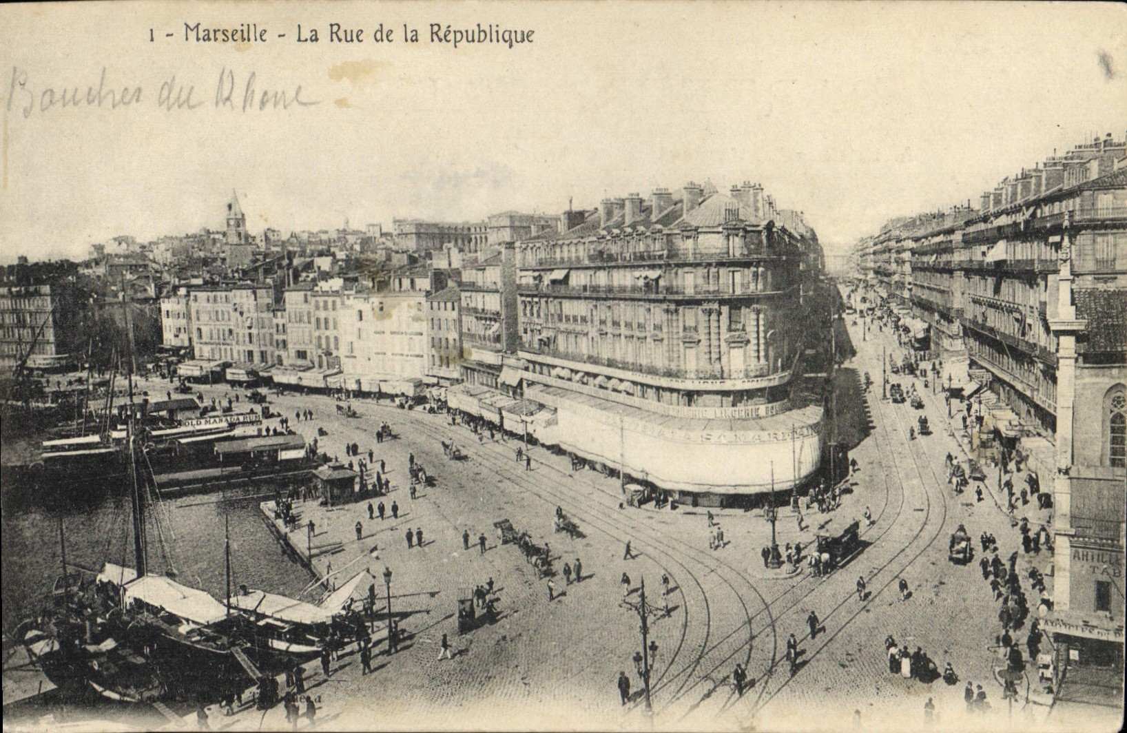 CPA Marseille la rue de la Republique 