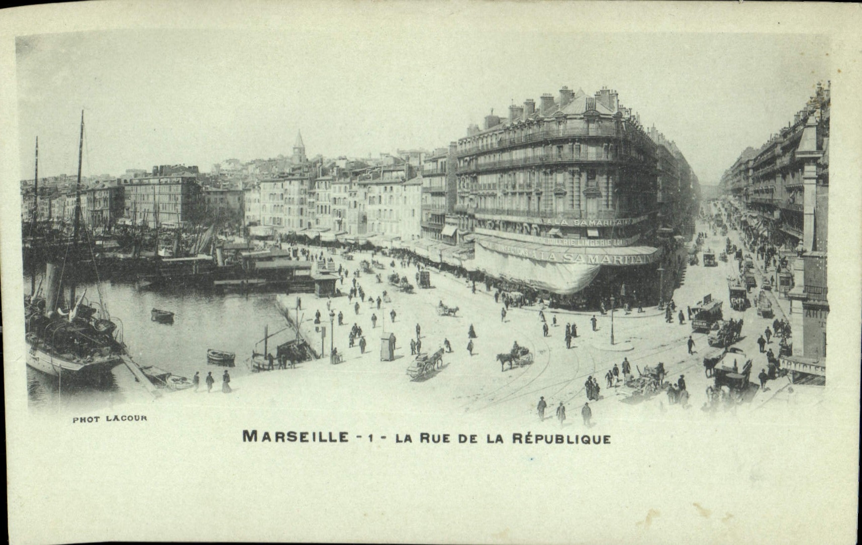 CPA Marseille la rue de la Republique 