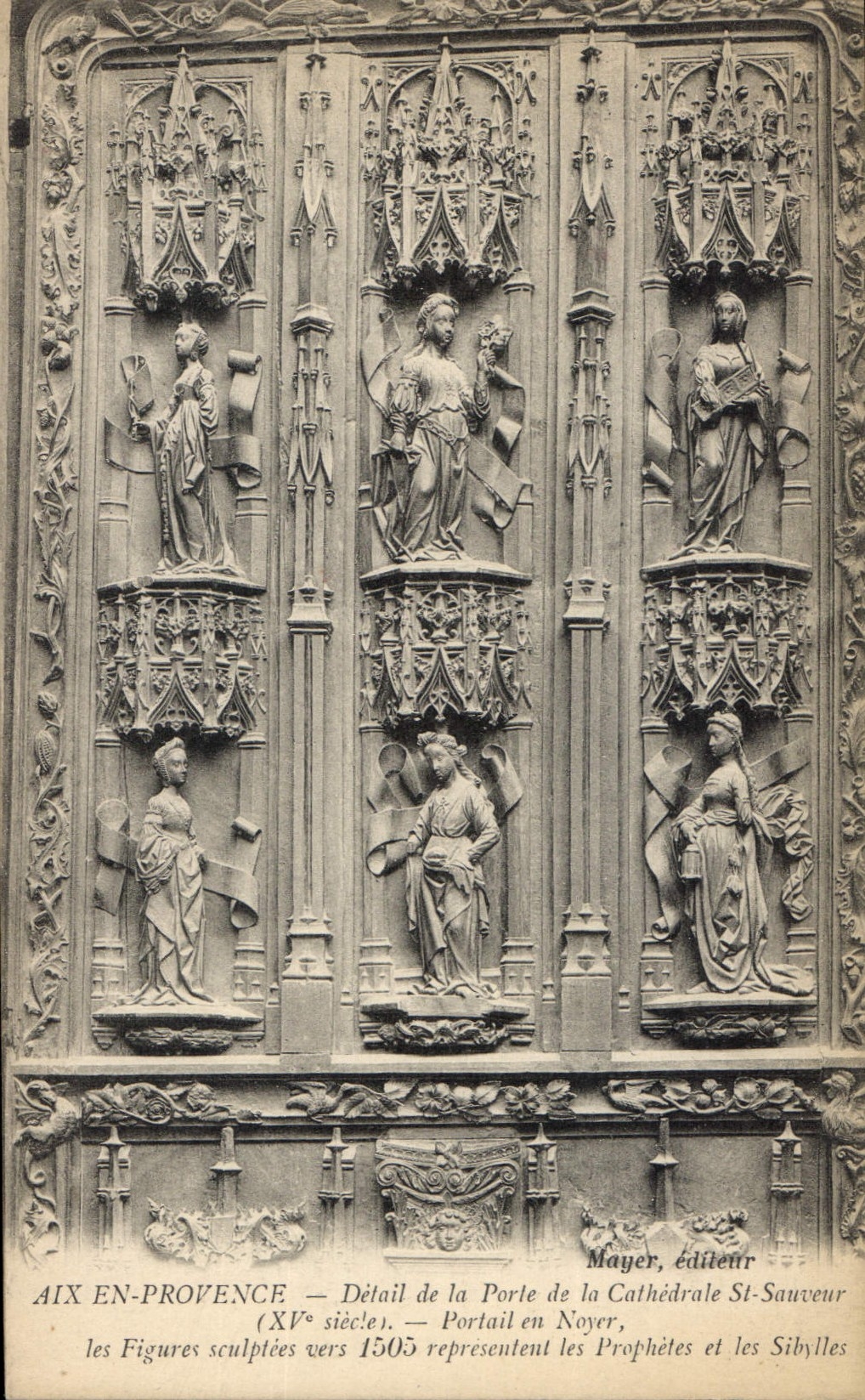 CPA Aix en Provence detail de la Porte de la Cathedrale St Sauveur XV siecle Portail en Noyer les Fi