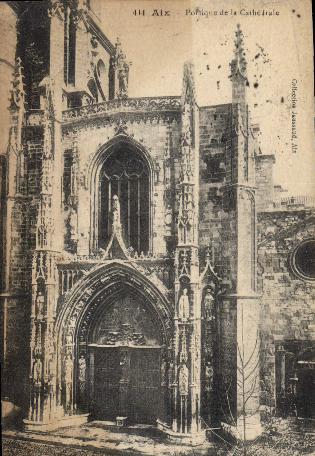 CPA Aix Portique de la Cathedrale 