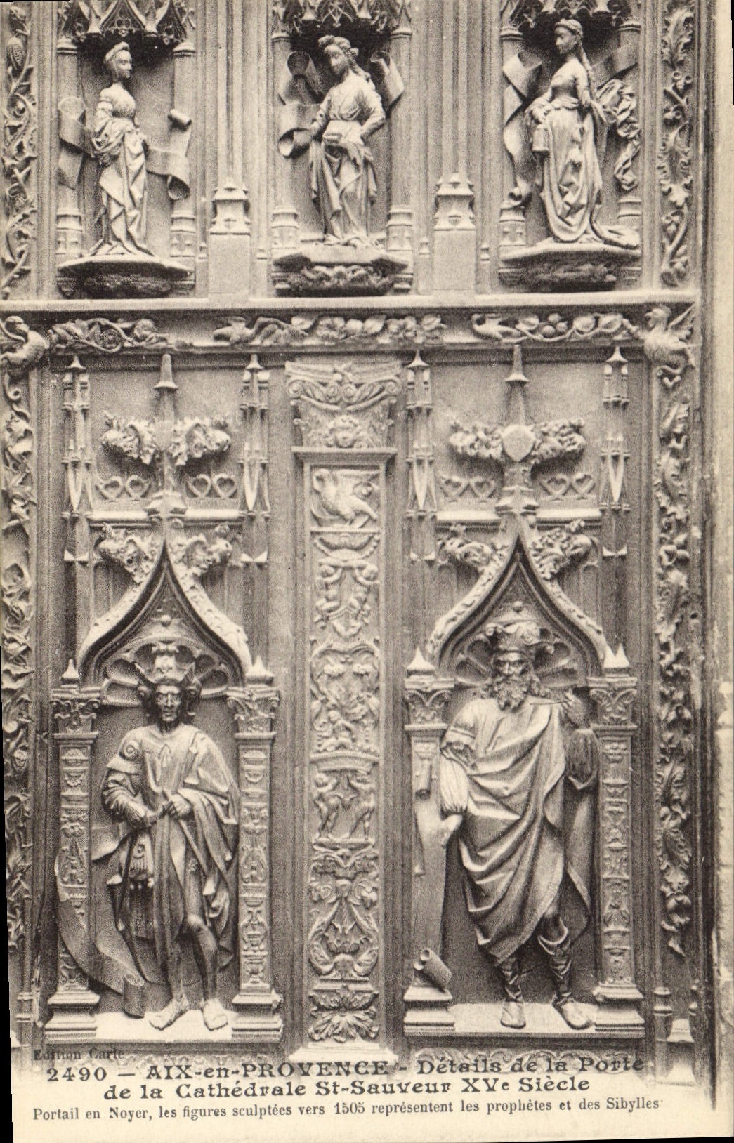 CPA Aix en Provence detail de la Porte de la Cathedrale St Sauveur XV siecle Portail en Noyer les Fi