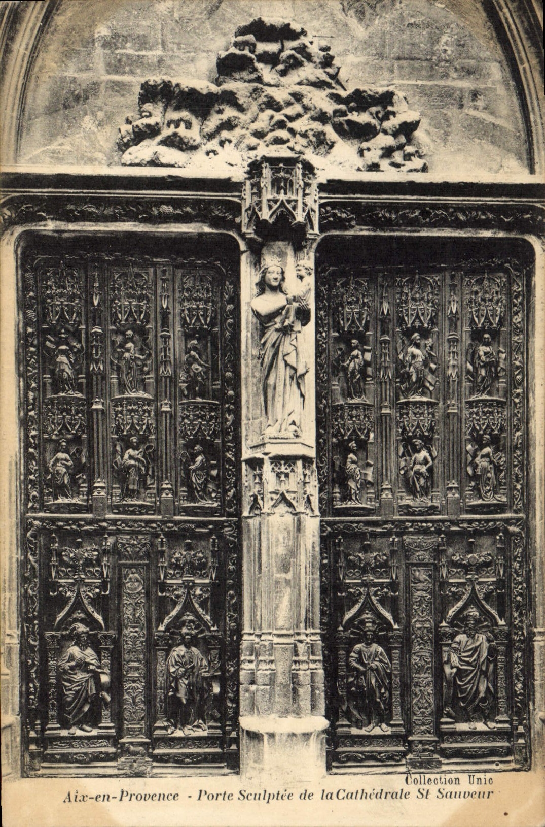 CPA Aix en Provence Porte Sculptee de la Cathedrale St Sauveur 