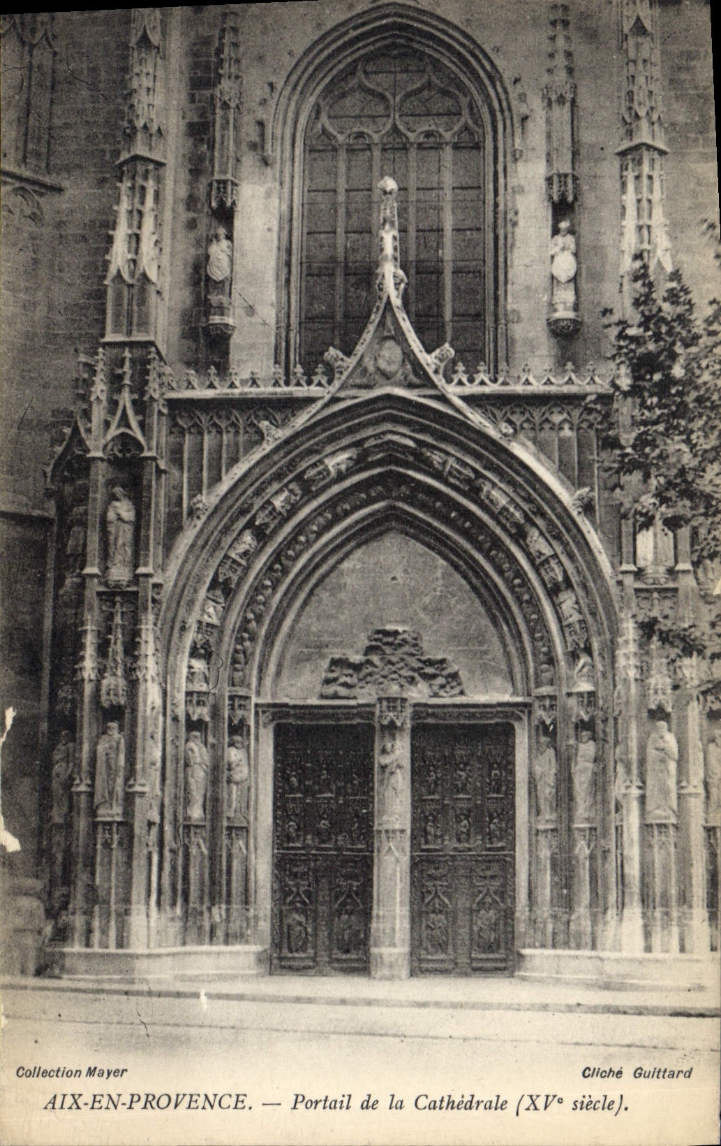 CPA Aix en Provence Portail de la Cathedrale XV siecle 