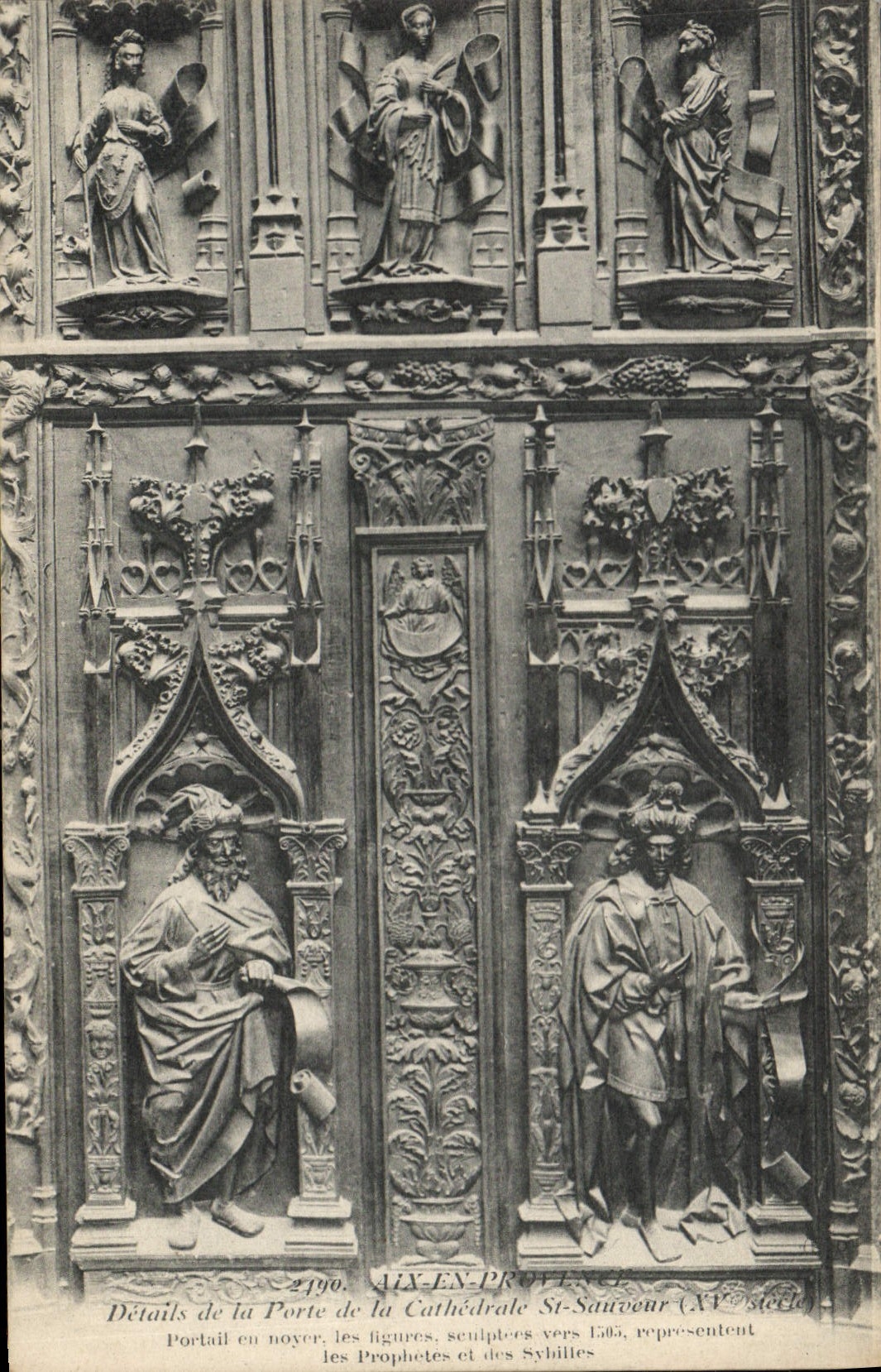CPA Aix en Provence detail de la Porte de la Cathedrale St Sauveur XV siecle Portail en Noyer les Fi