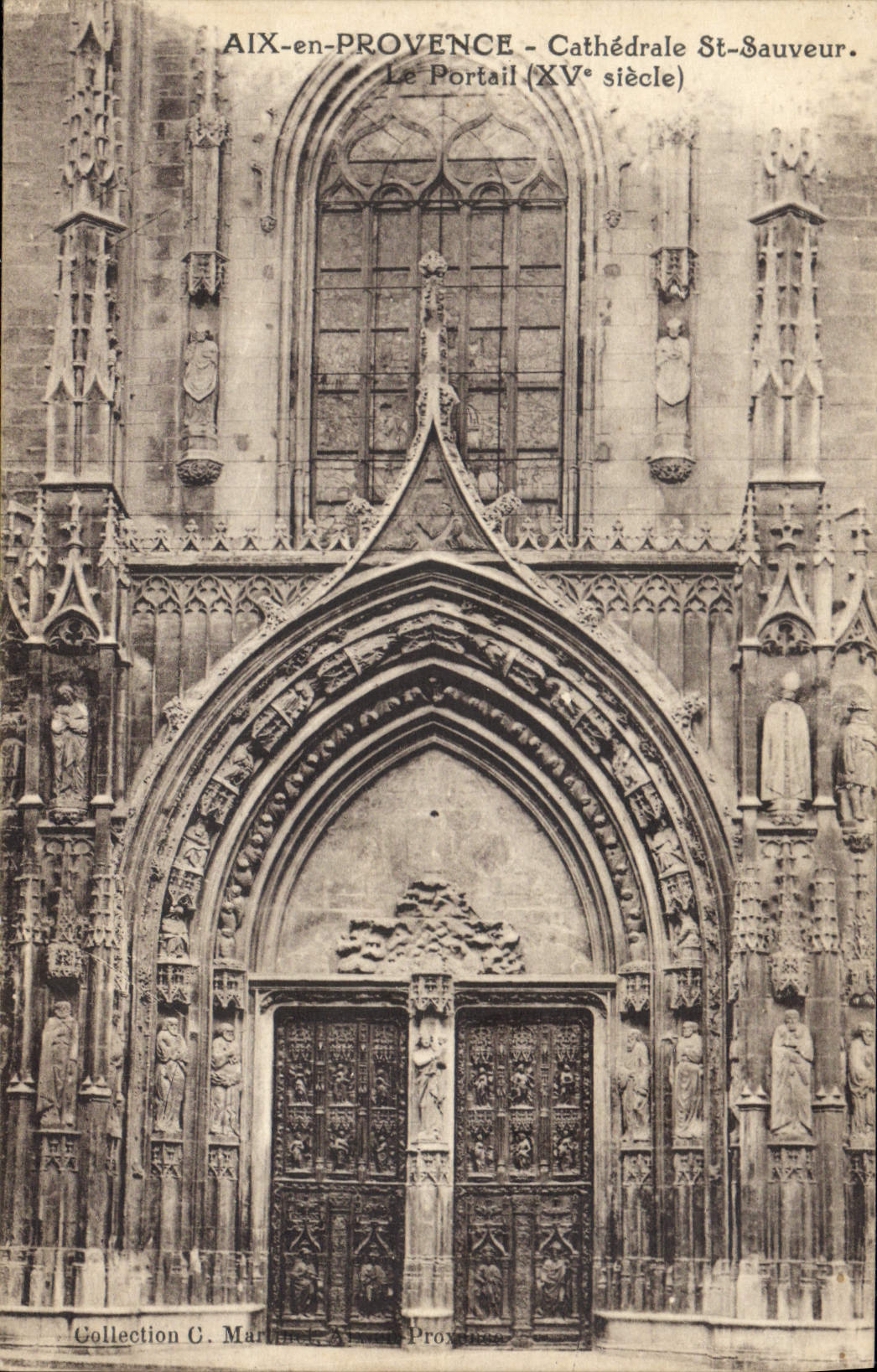CPA Aix en Provence Cathedrale St Sauveur le Portail XV siecle 
