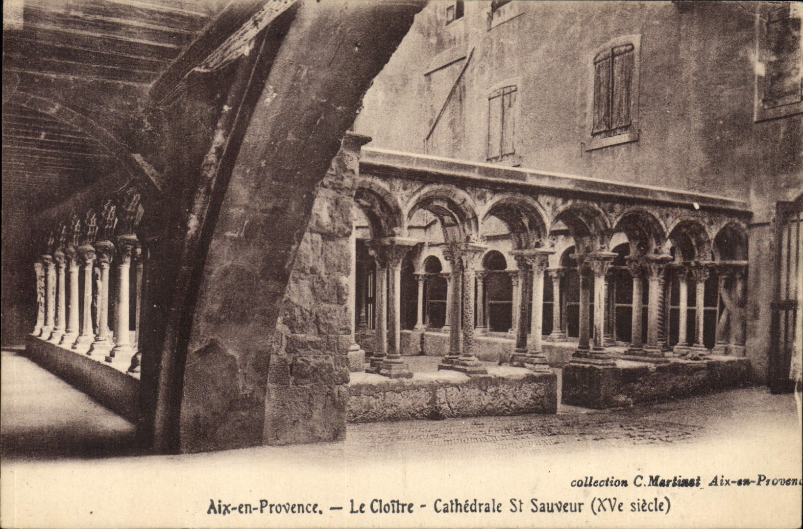 CPA Aix en Provence le Cloitre Cathedrale St Sauveur XV siecle 