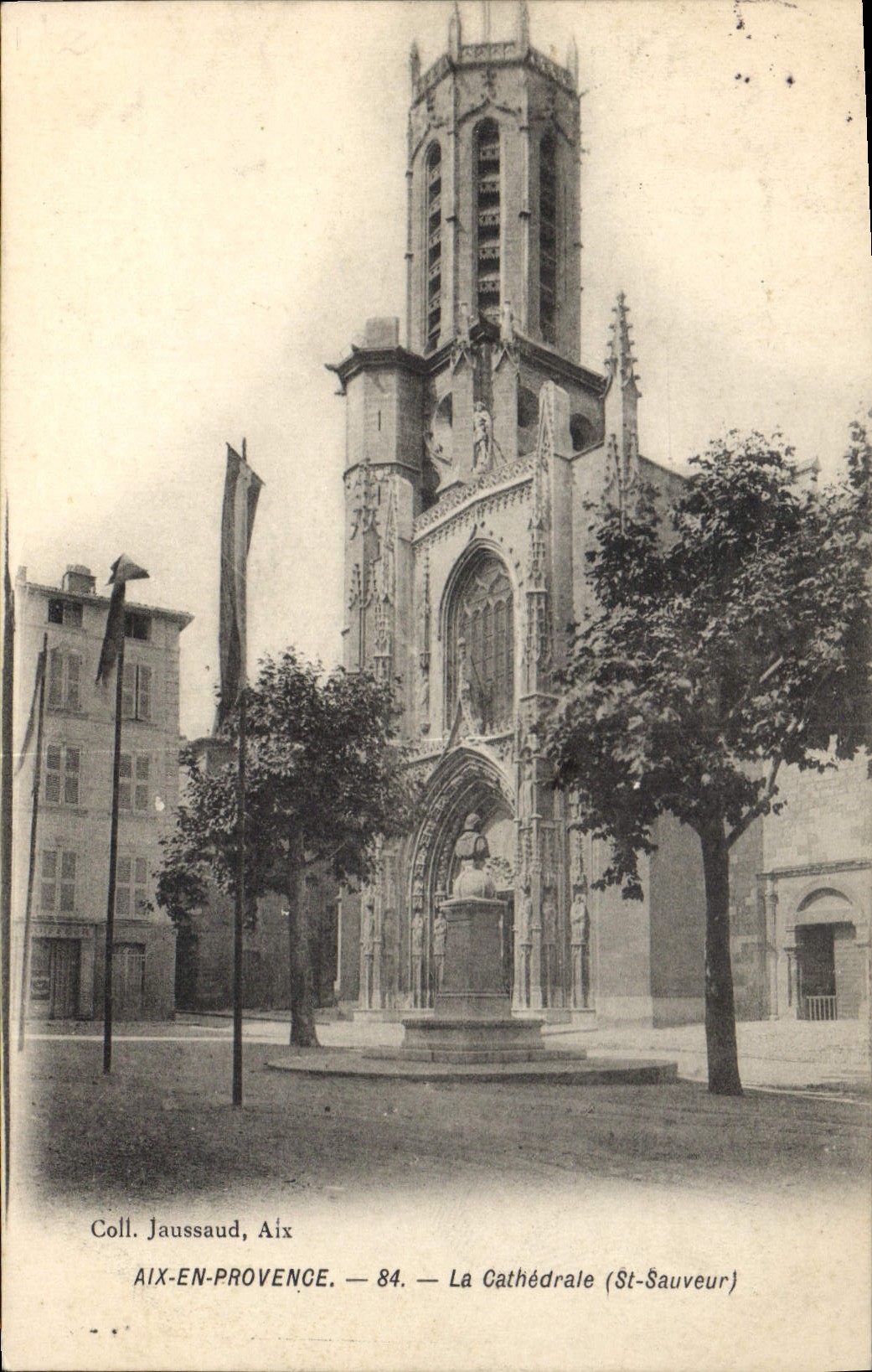 CPA Aix en Provence La Cathedrale St Sauveur 