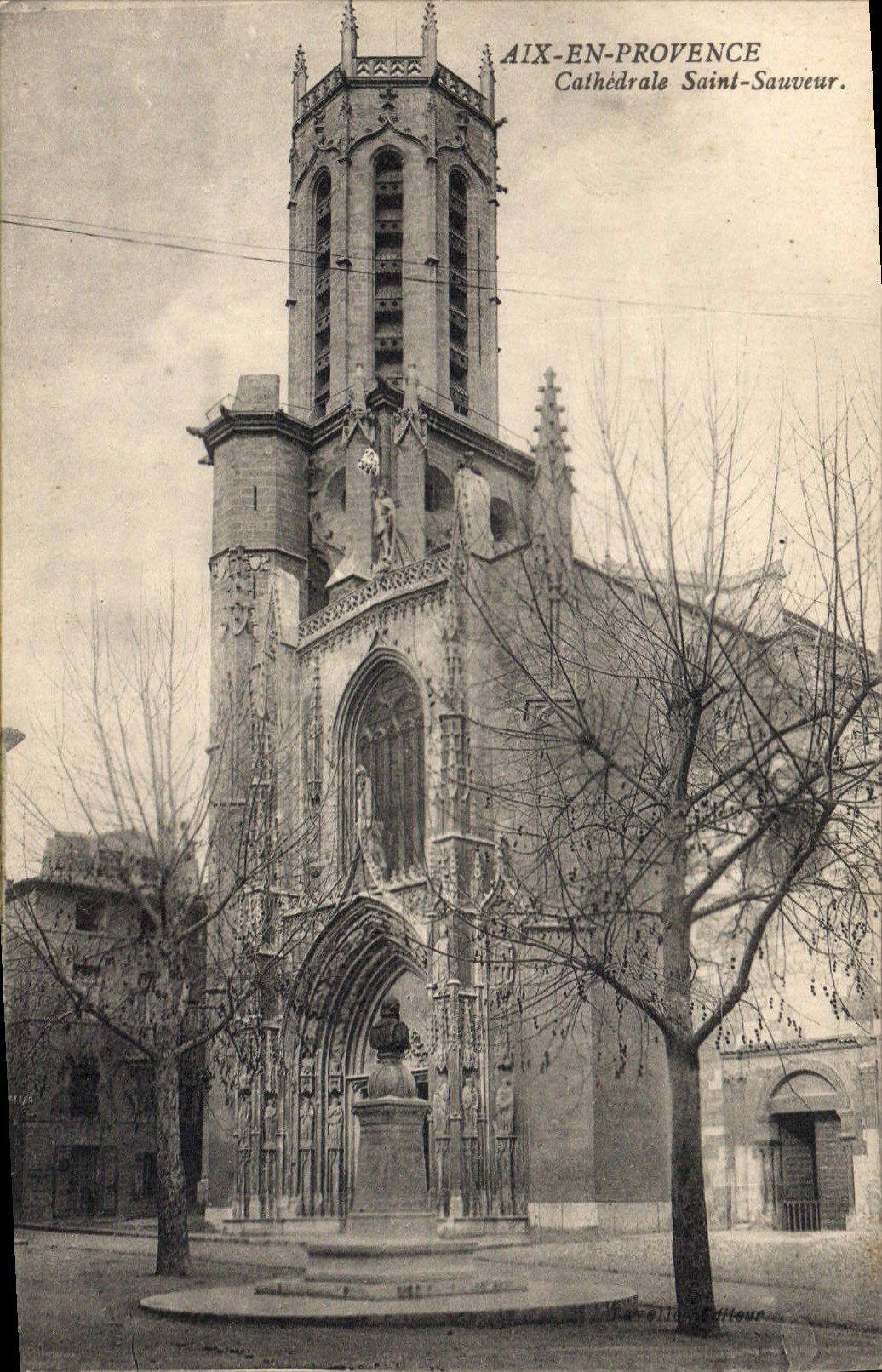 CPA Aix en Provence Cathedrale Saint Sauveur