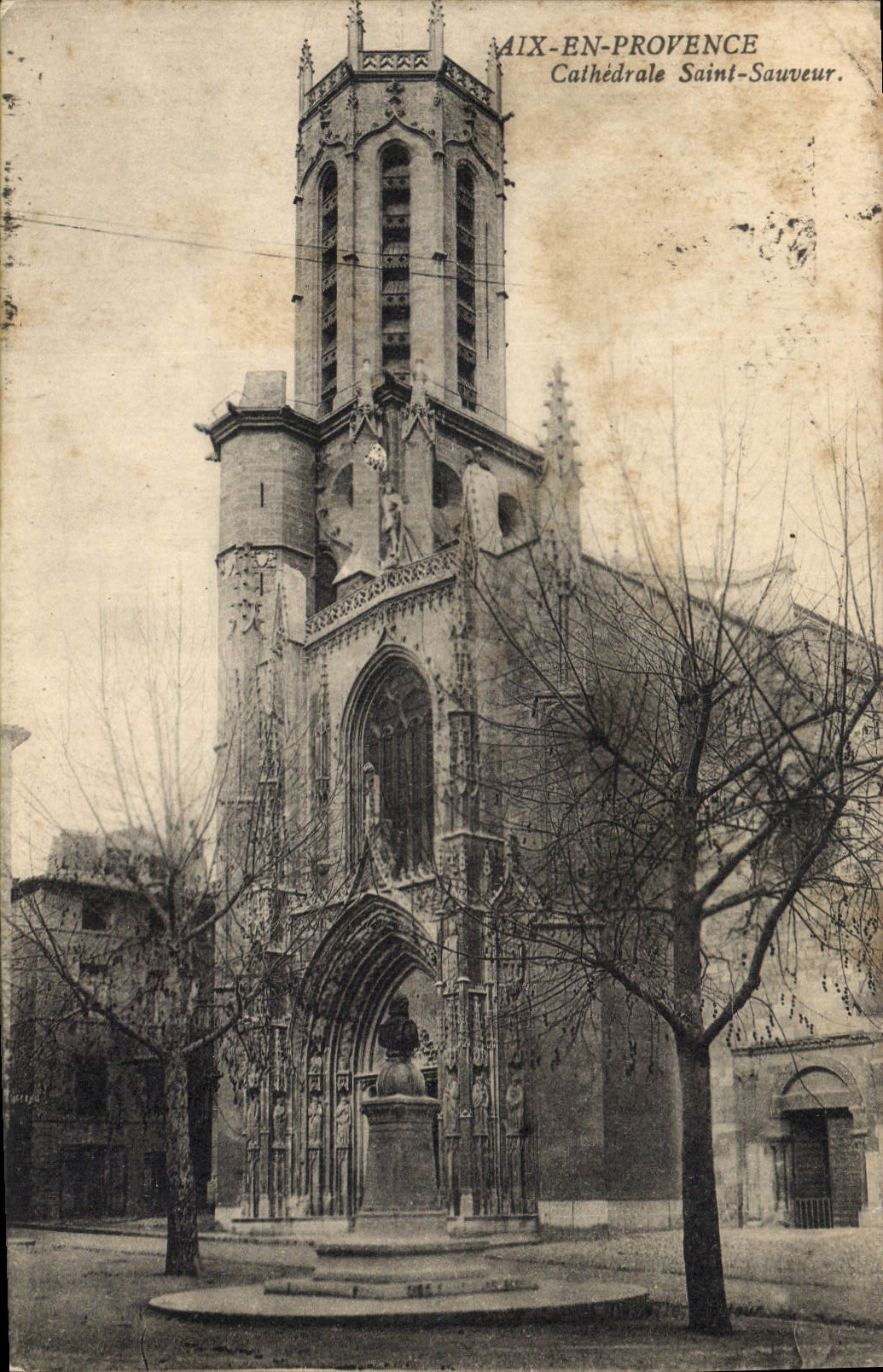 CPA Aix en Provence Cathedrale Saint Sauveur 