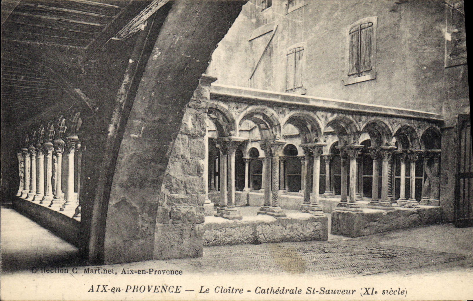 CPA Aix en Provence le Cloitre Cathedrale St Sauveur XI siecle 