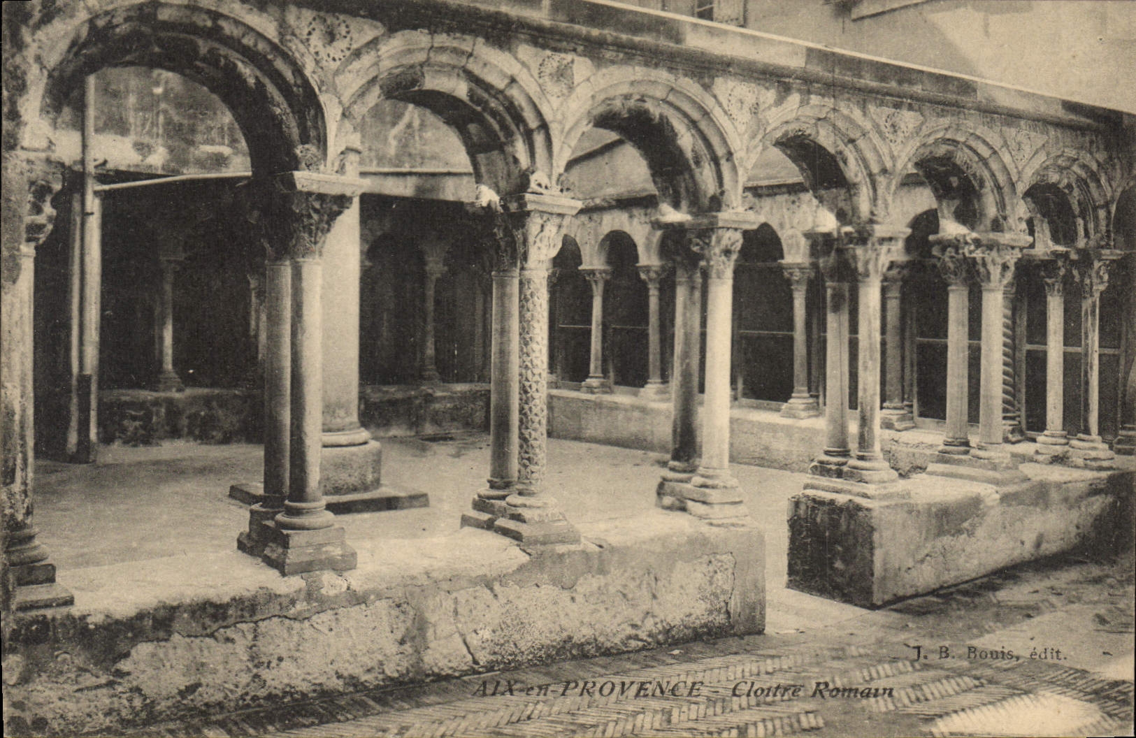 CPA Aix en Provence Cloitre Romain