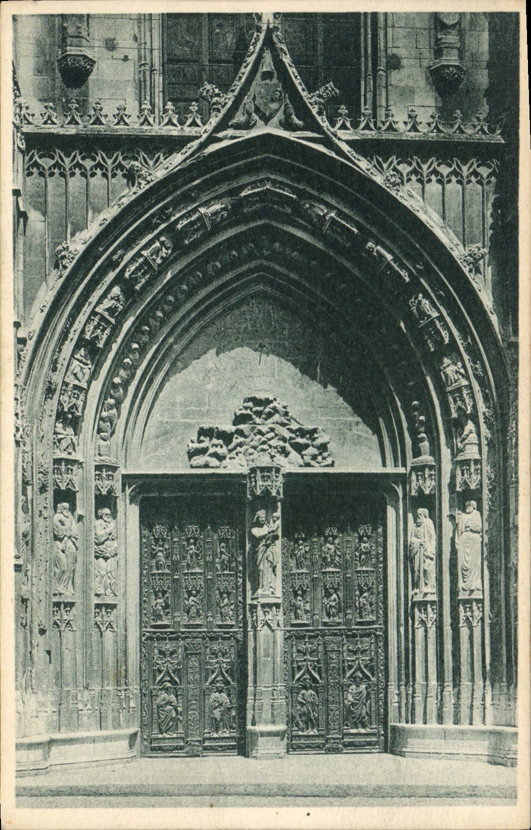 CPA Aix en Provence Portail de la Cathedrale St Sauveur 