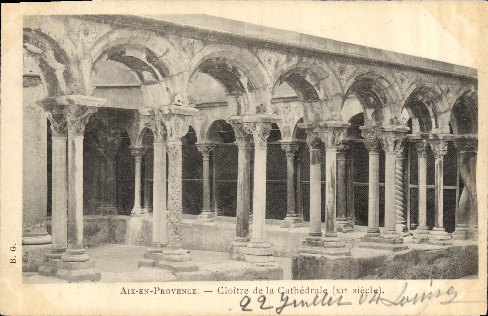 CPA Aix en Provence Cloitre de la Cathedrale XI siecle 