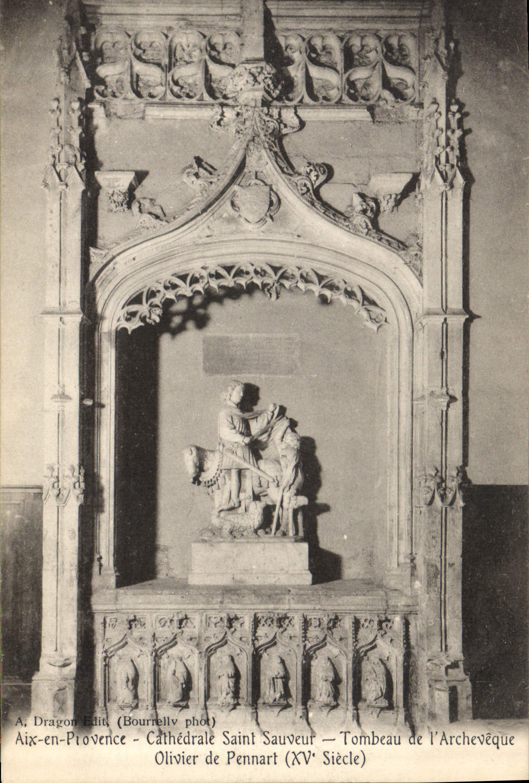 CPA Aix en Provence Cathedrale Saint Sauveur Tombeau de l'Archeveque Olivier de Pennart XV siecle 