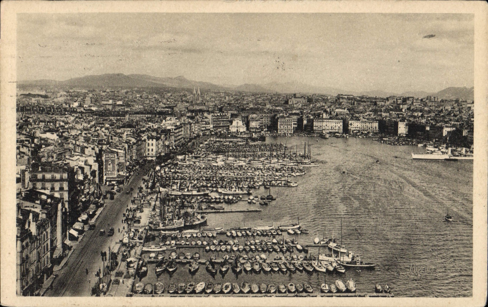 CPA Marseille le Vieux Port vu du Pont Transbordeur 