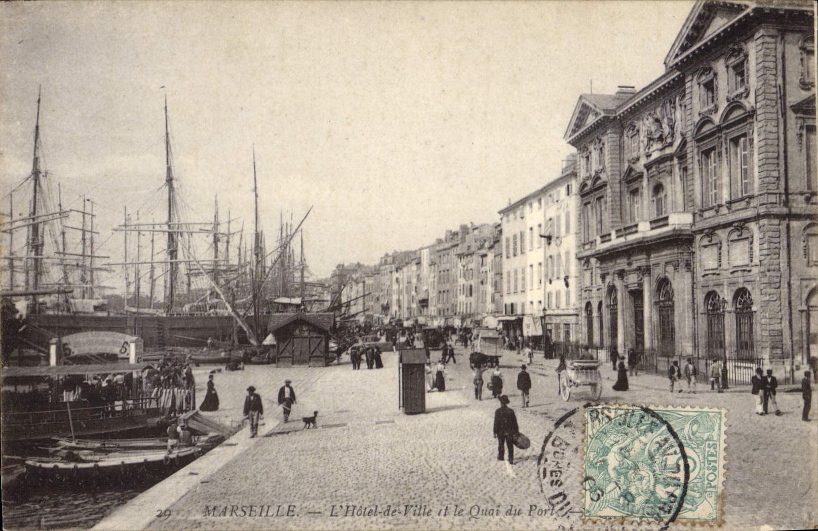 CPA Marseille L'Hotel de Ville et le Quai du Port 