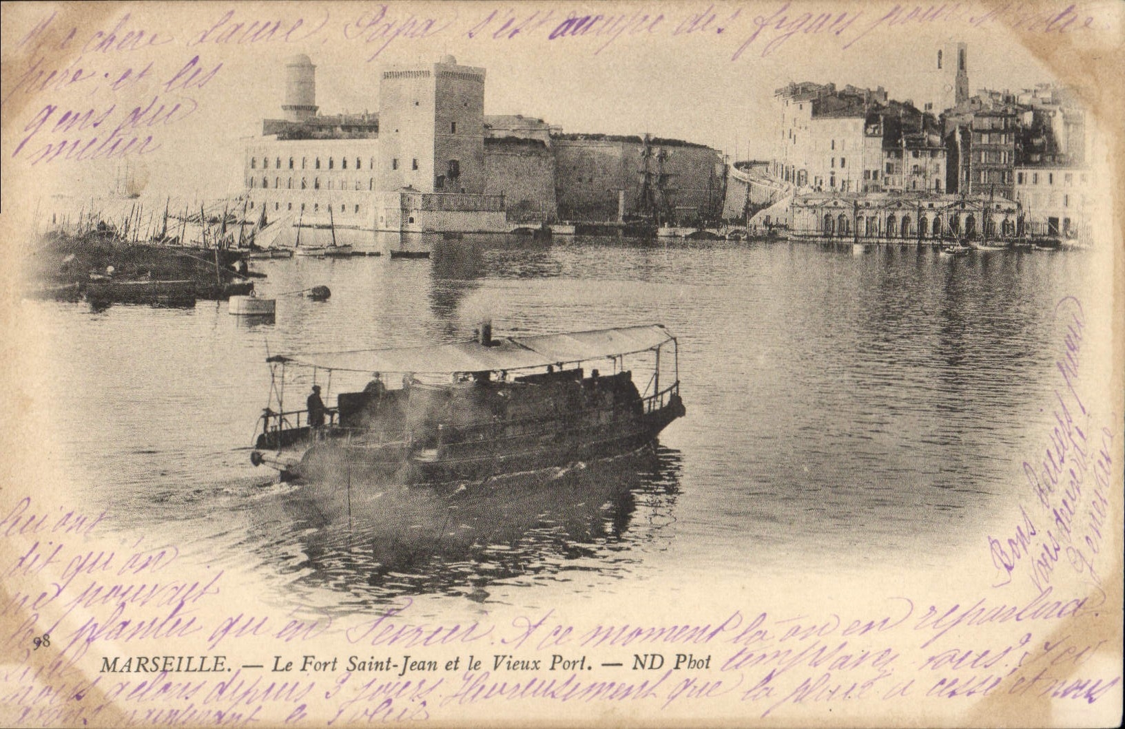 CPA Marseille le Fort Saint Jean et le Vieux Port 