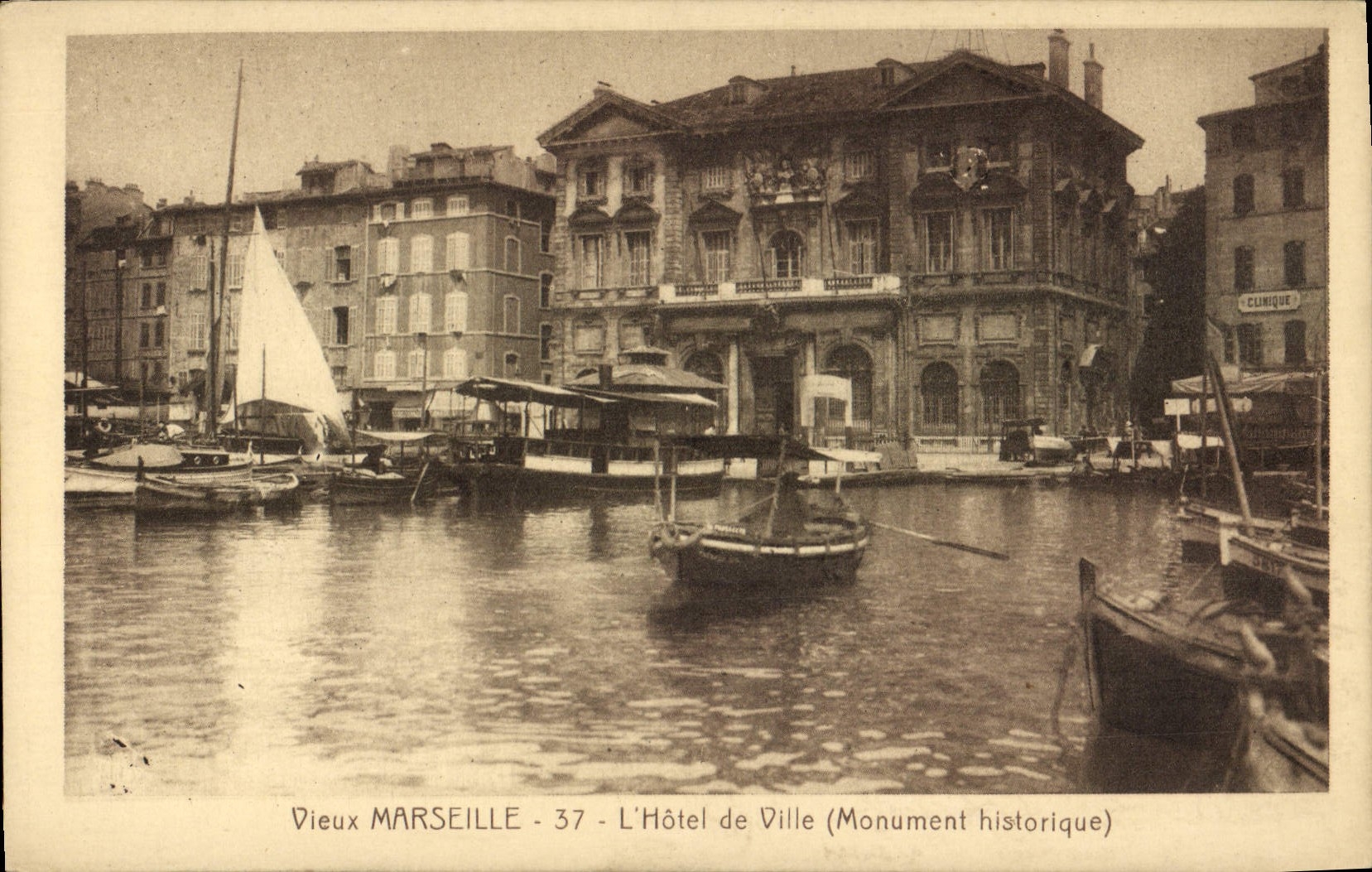 CPA Marseille l'hotel de Ville Monument Historique 