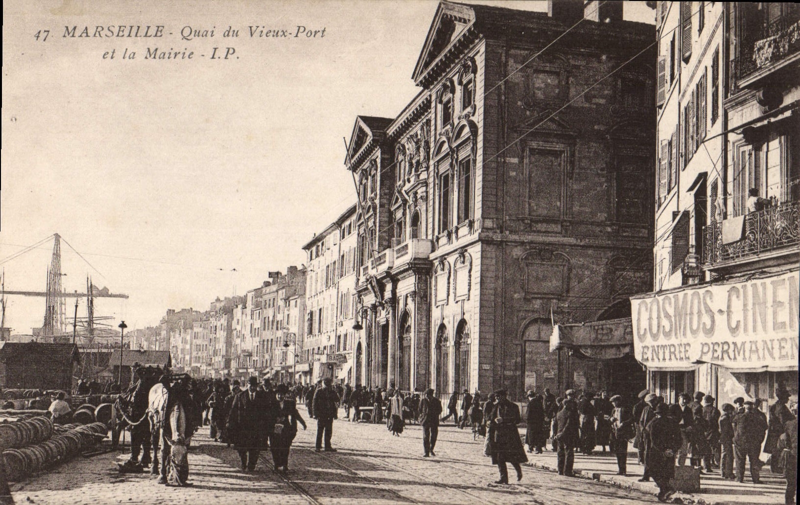 CPA Marseille Quai du Vieux Port et la Mairie 