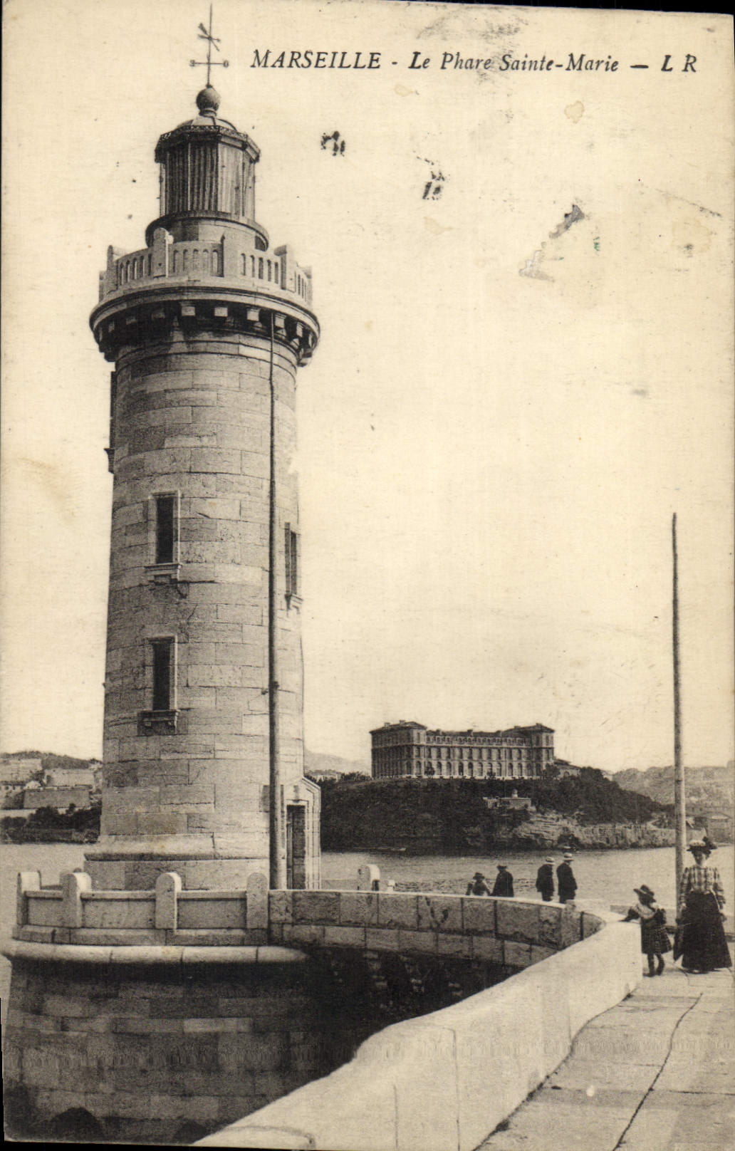 CPA Marseille le Phare Sainte Marie 