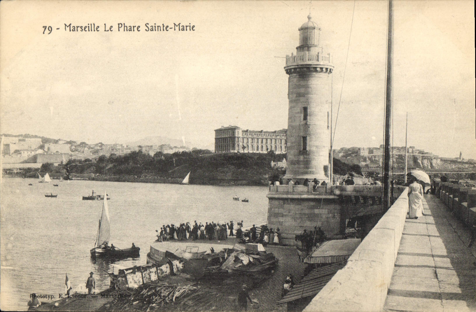 CPA Marseille le Phare Sainte Marie 